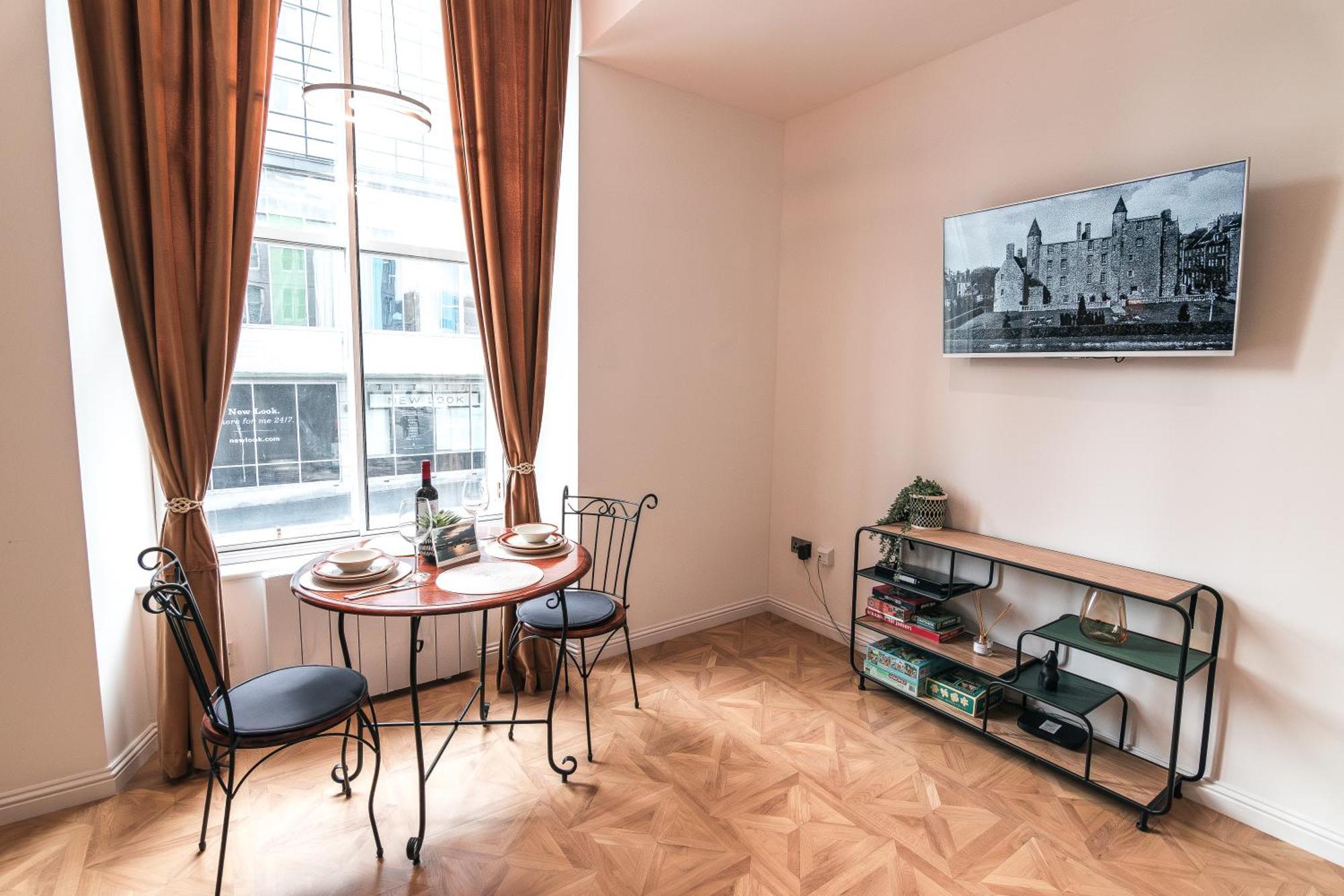 Modern Apartment In Aberdeen City Centre, Guild Street, Free Wifi Εξωτερικό φωτογραφία